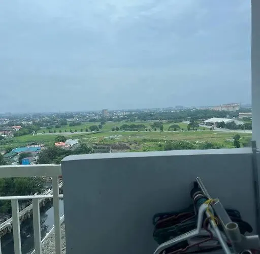 Apartment Entire Unit With Balcony At Smdc Field Residences, Behind Sucat Near Naia Manila