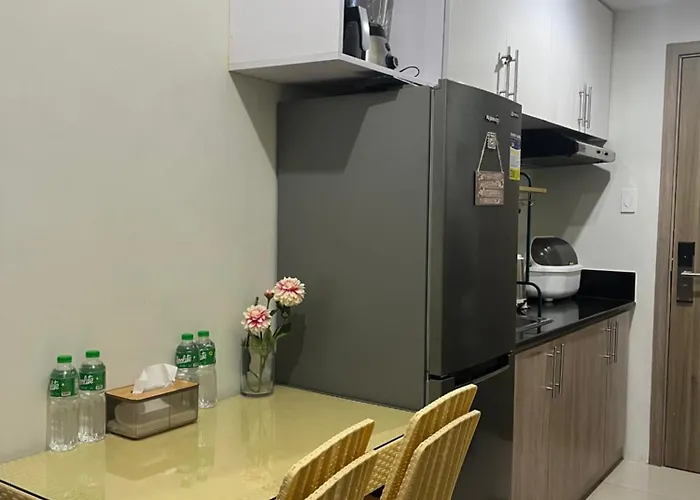 Entire Unit With Balcony At Smdc Field Residences, Behind Sucat Near Naia * Manila